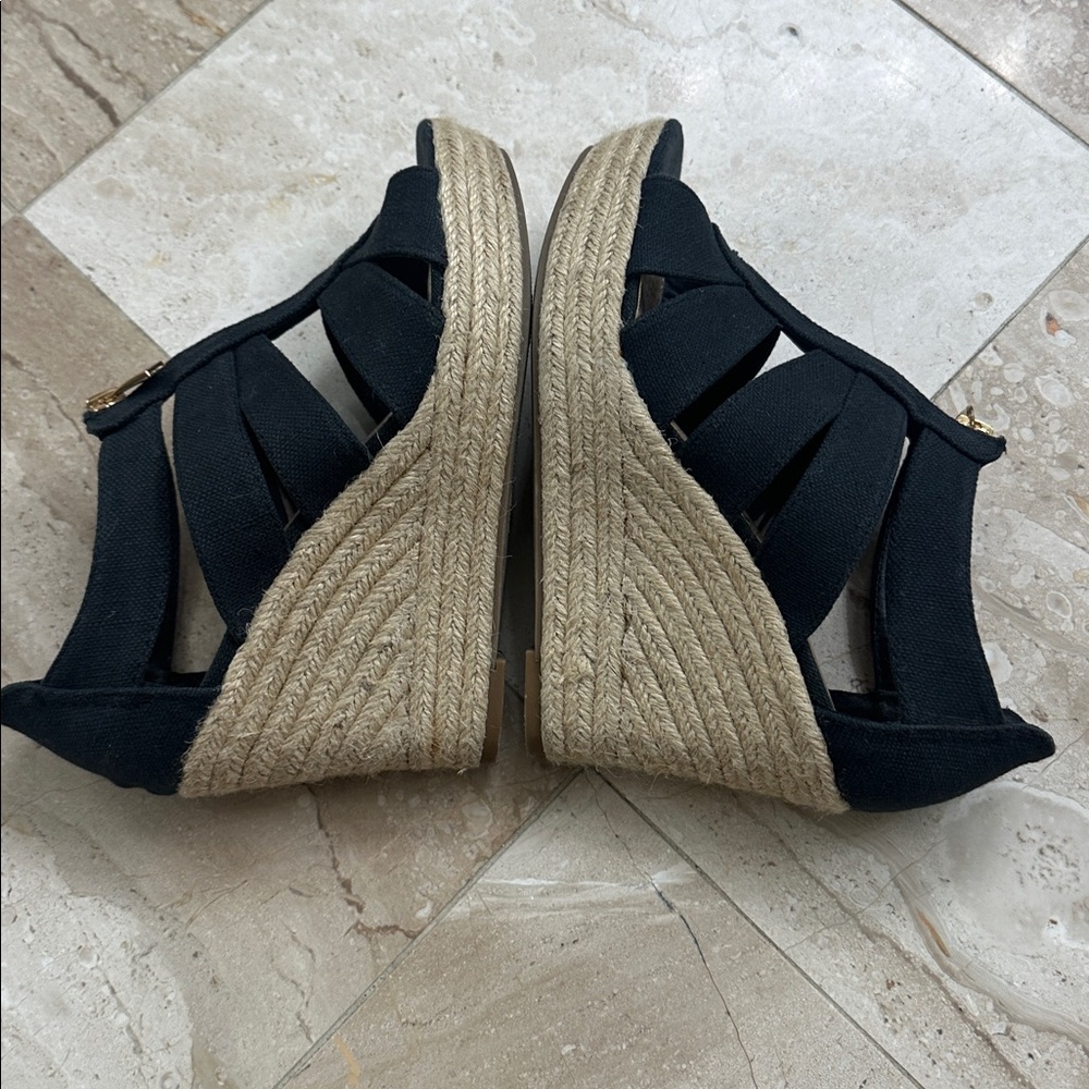 Merona Women’s Wedge Black Sandals With Jute Heels & Zip Front - Picture 4 of 8
